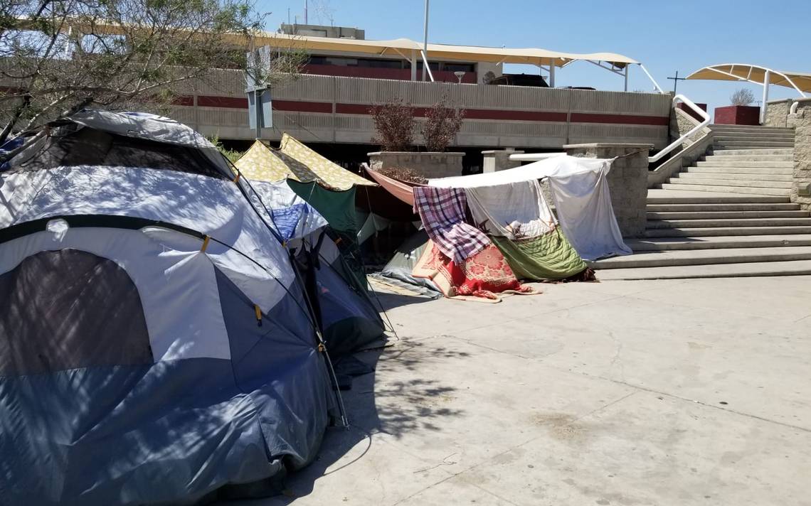 Regresan campamentos de migrantes alrededor de la presidencia municipal de  Juárez - El Heraldo de Chihuahua | Noticias Locales, Policiacas, de México,  Chihuahua y el Mundo